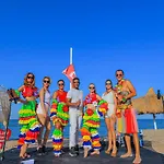 Titanic Royal-Families And Couples Only