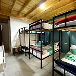 Octopus Hotel