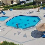 Cozy Sunny Ground Chalet With Terrace-Ras Sudr