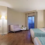 Sea Shell Hotel