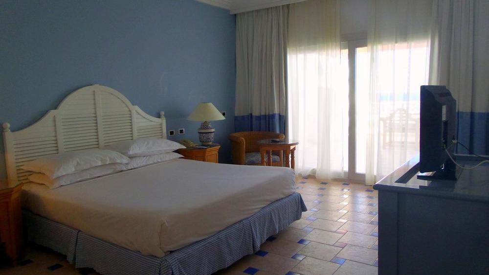 Sheraton Hotel, Resort, & 4* Şarm El-Şeyh