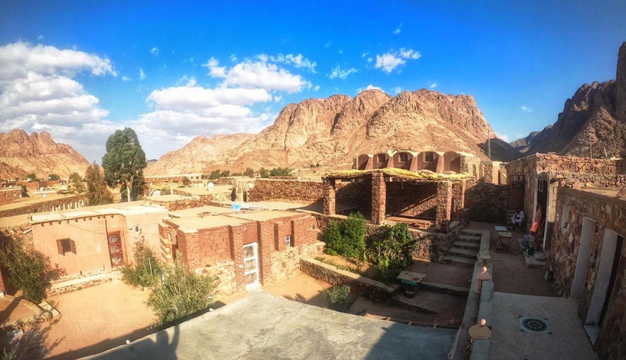 Sheikh Mousa Bedouin Camp Resort