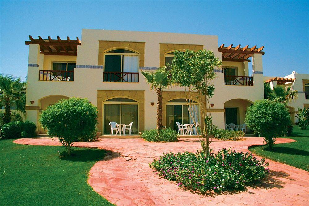 Resort Amphoras Blu 4*
