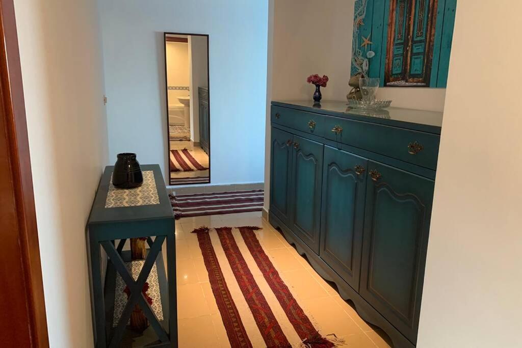 Apartment Full With Panoramic View Of
