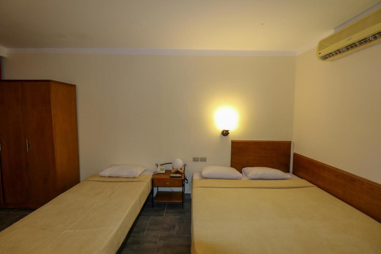 Hotel Panda 3*