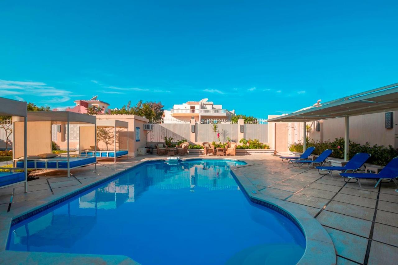 Aparthotel Serenity