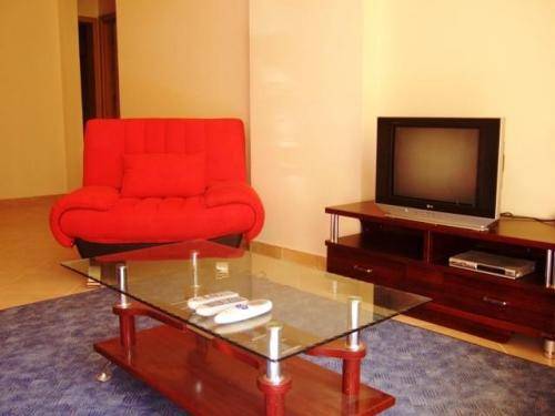 Hotel The 3*