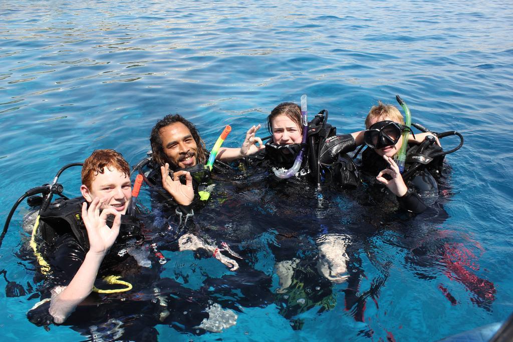 Umbi Sharks Bay Diving Village Sharm el-Sheikh