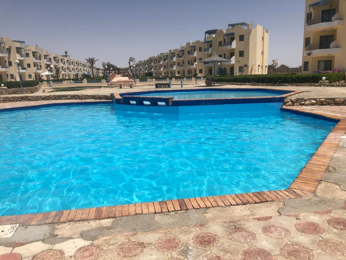 Cozy Sunny Ground With Terrace-ras Sudr Chaletu Ras Sedr