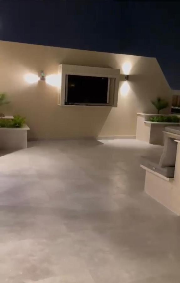 Apartment Penthouse 2br-للعائلات فقط Cairo