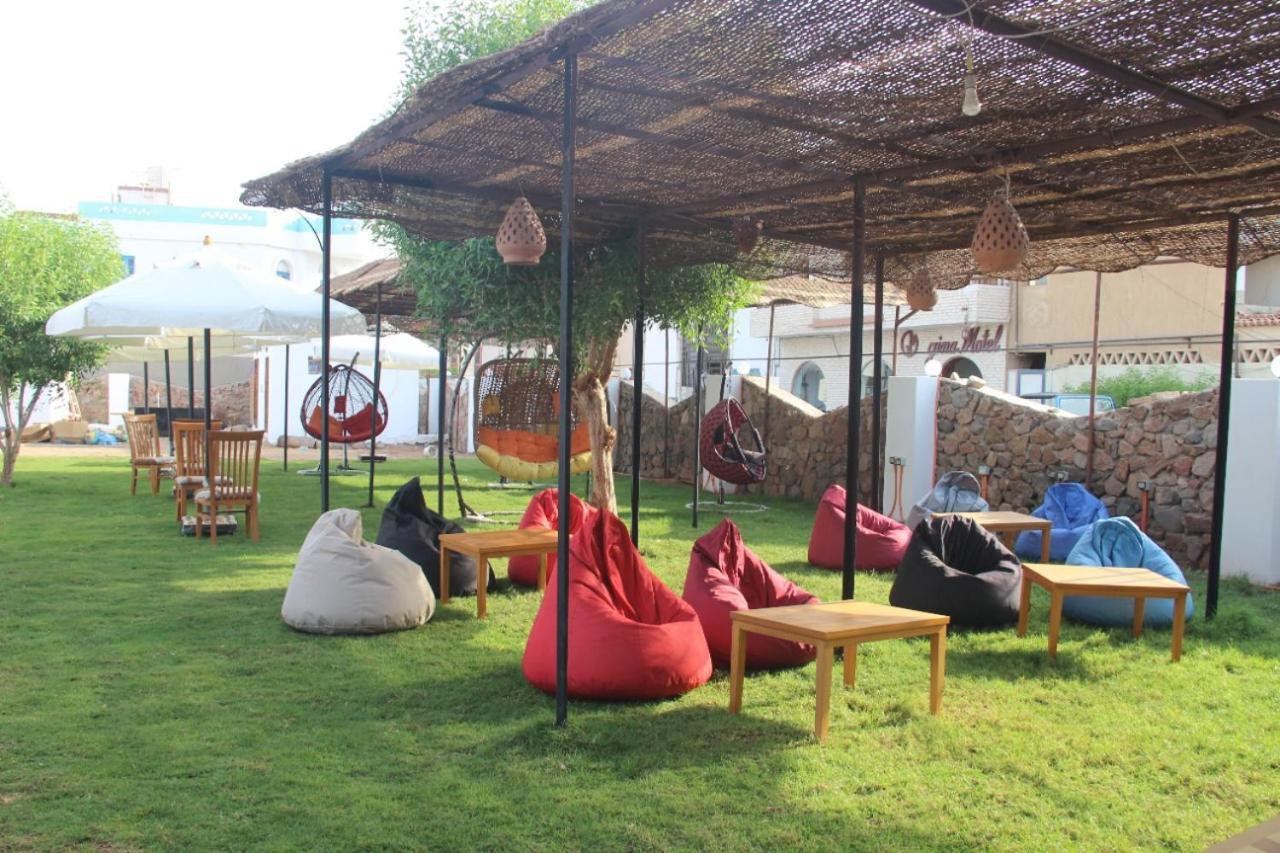 Hotel Yassmina 3*