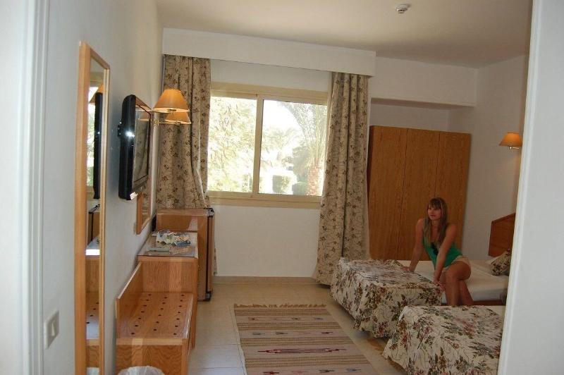 Menaville Resort Safaga
