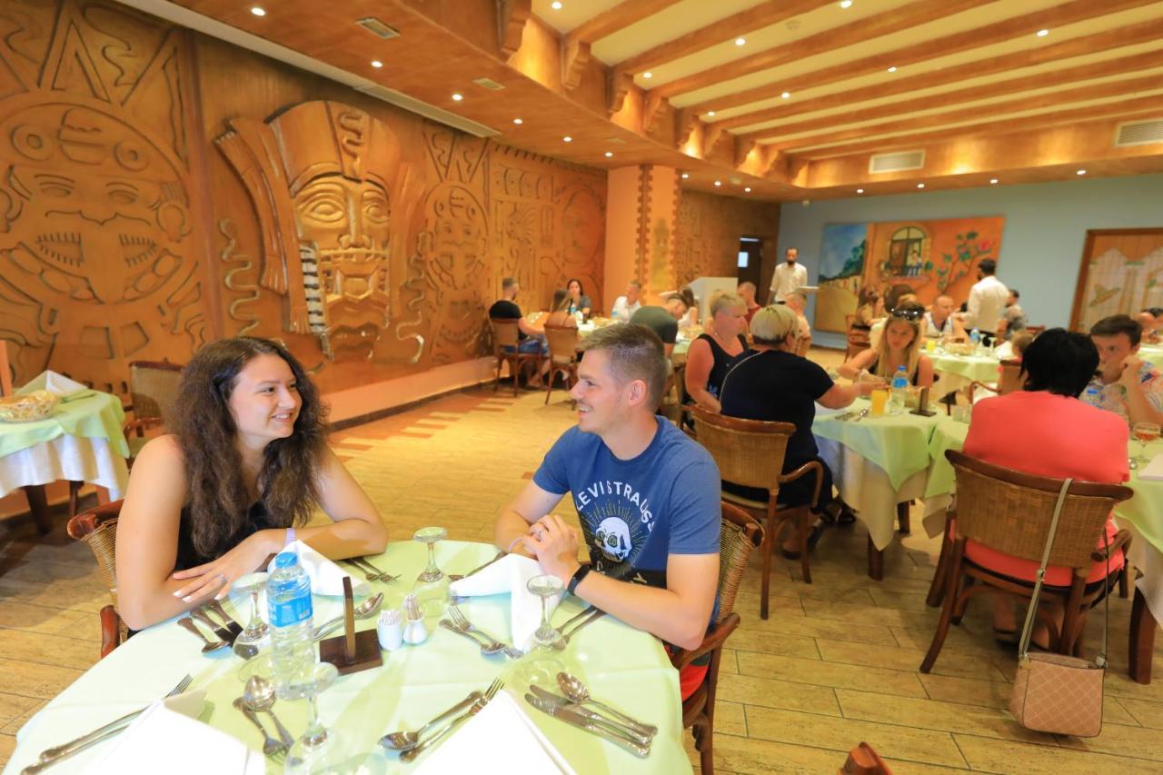 Complex Titanic Palace 5*