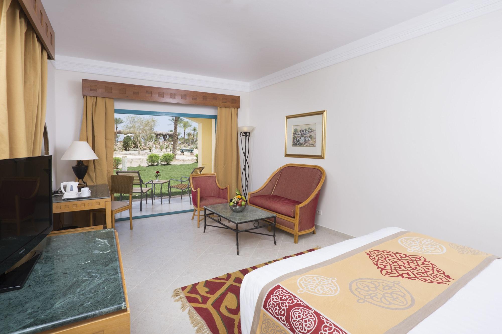 The Bayview Heights Hotel