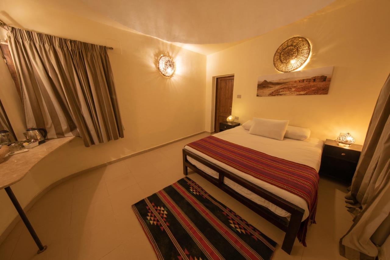 The Bedouin Moon 3*