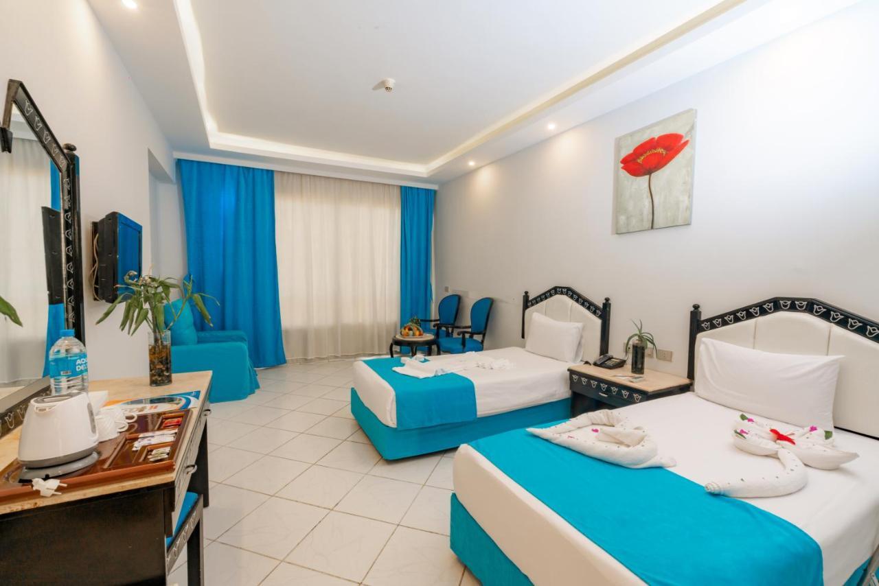 Complex King Tut Aqua Park 4*