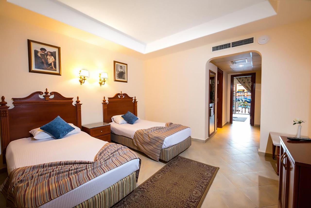 Complex Titanic Palace Hurghada