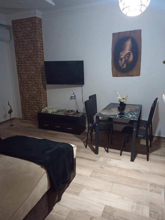 Alena Lempachova Apartment *
