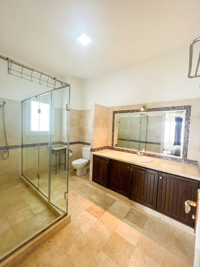 Luxury 4 Bedroom With A Heated Pool Vilă Hurghada