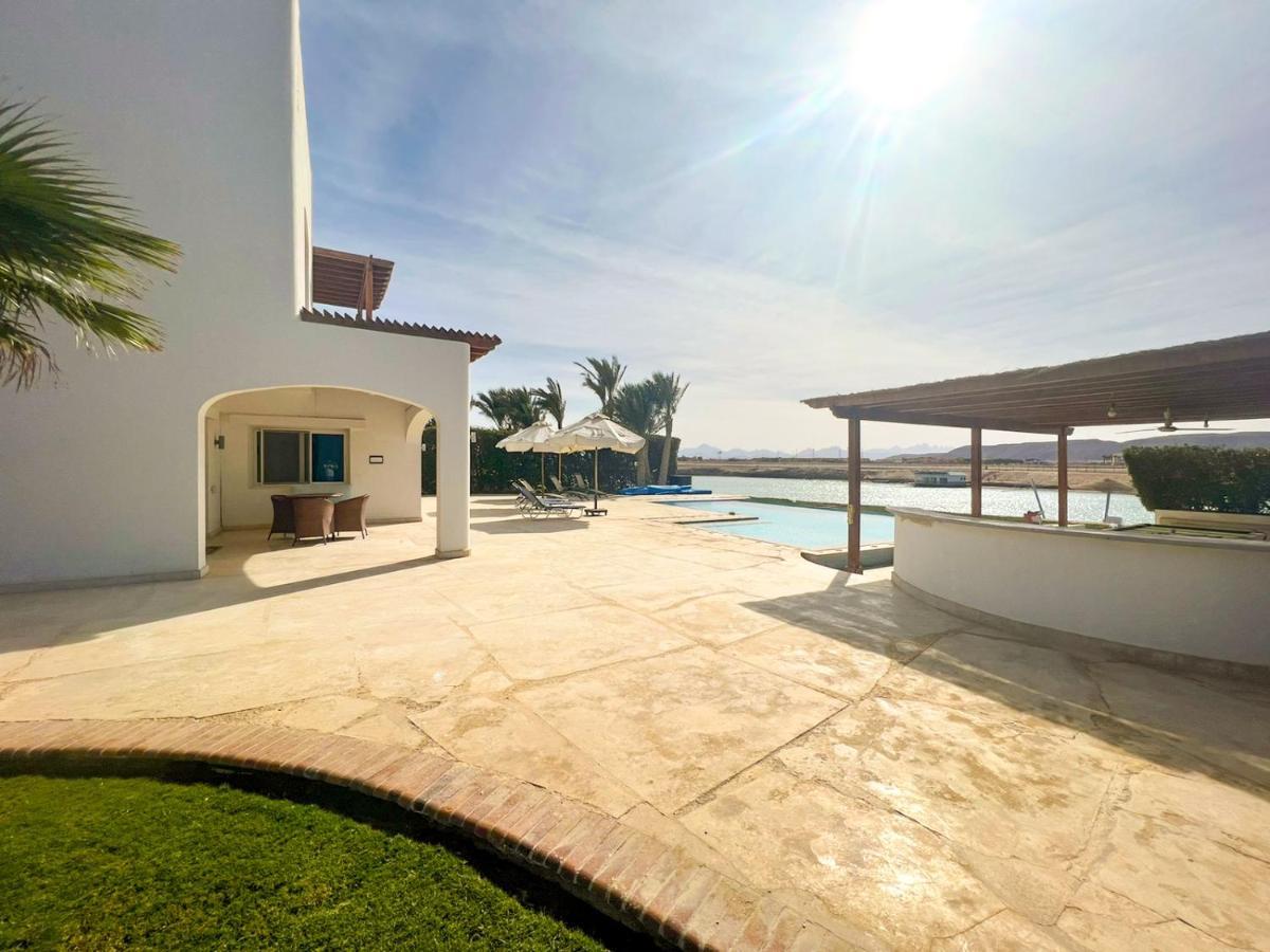 Vilă Luxury 4 Bedroom With A Heated Pool Hurghada