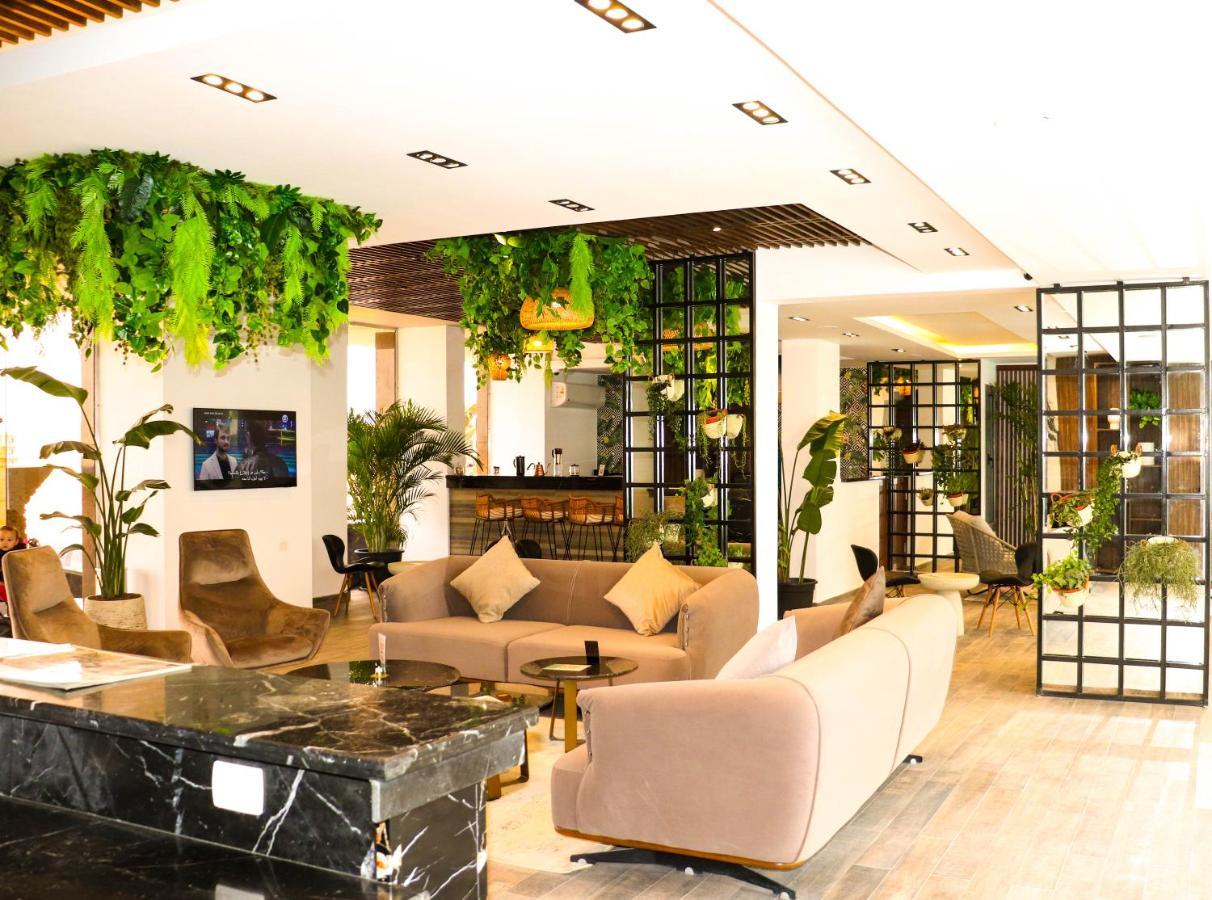 Imperial Hotel *