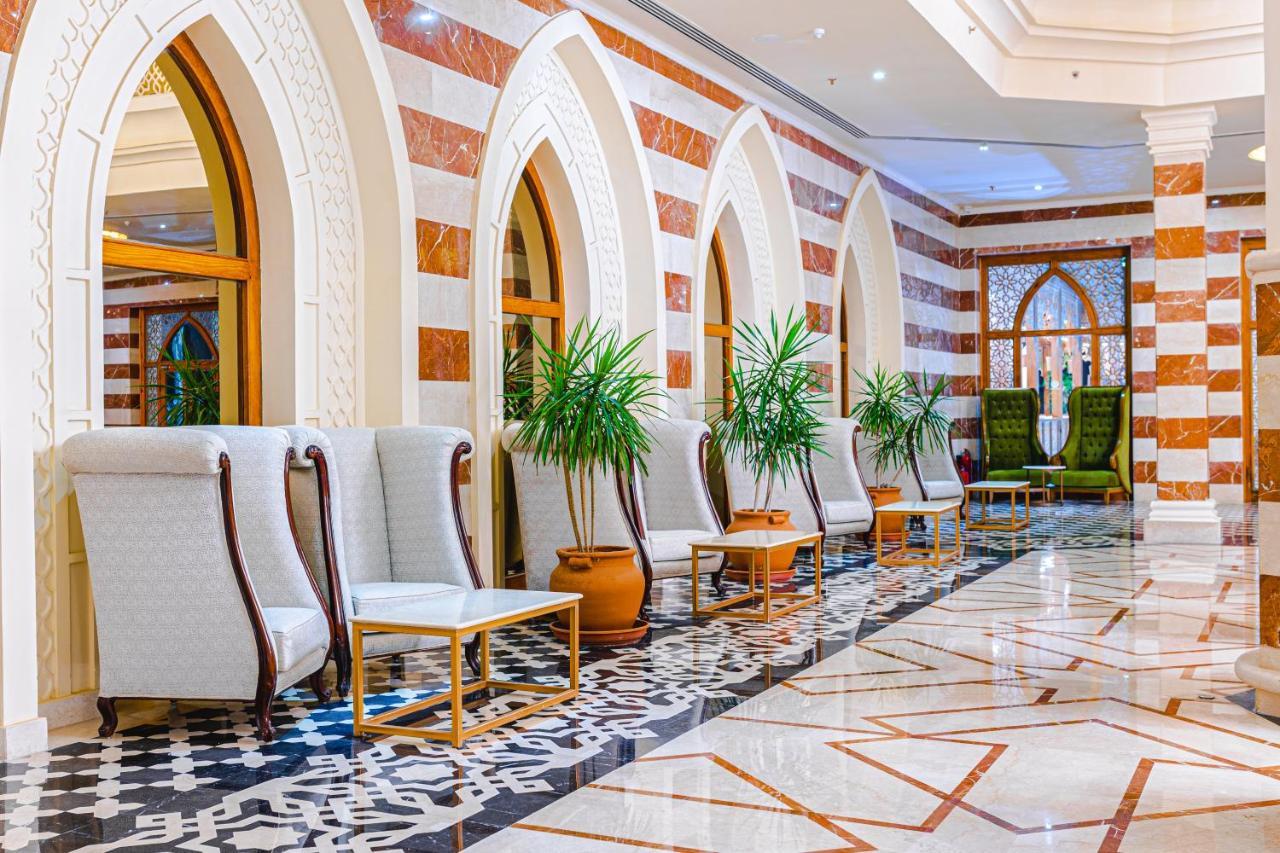 Grand Palace - Couples Only 18 Years (adults Only) 5*