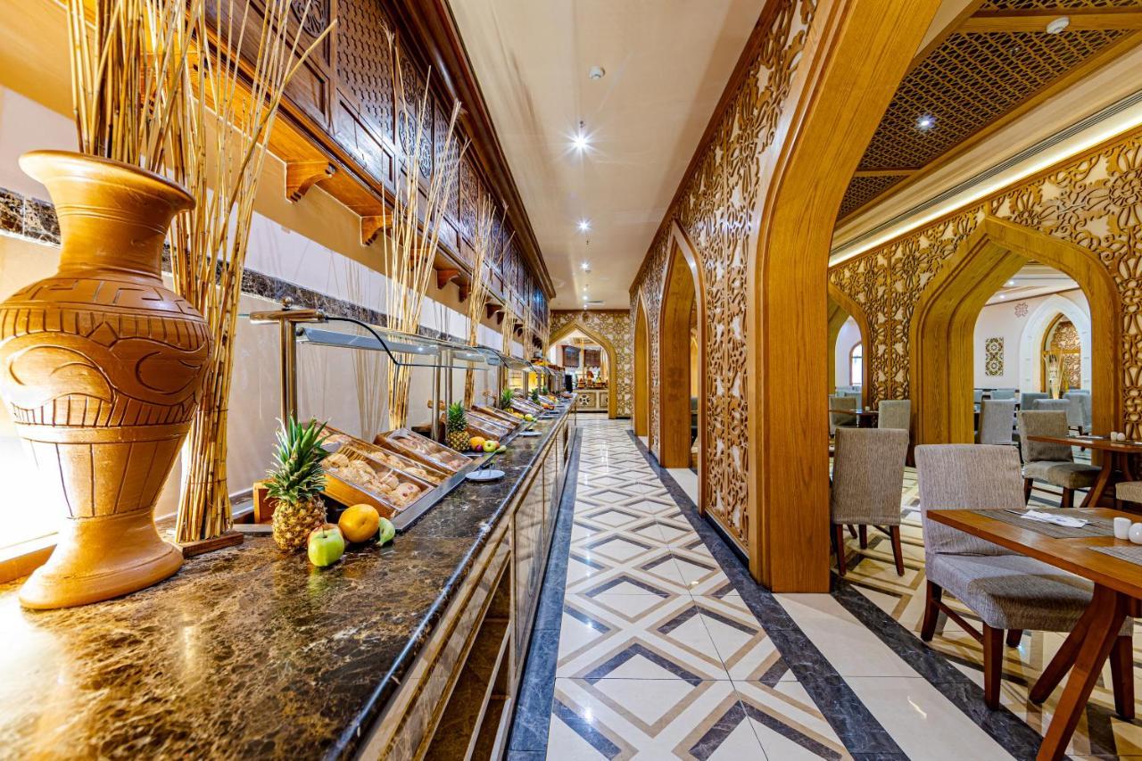Resort Grand Palace - Couples Only 18 Years (adults Only) 5*