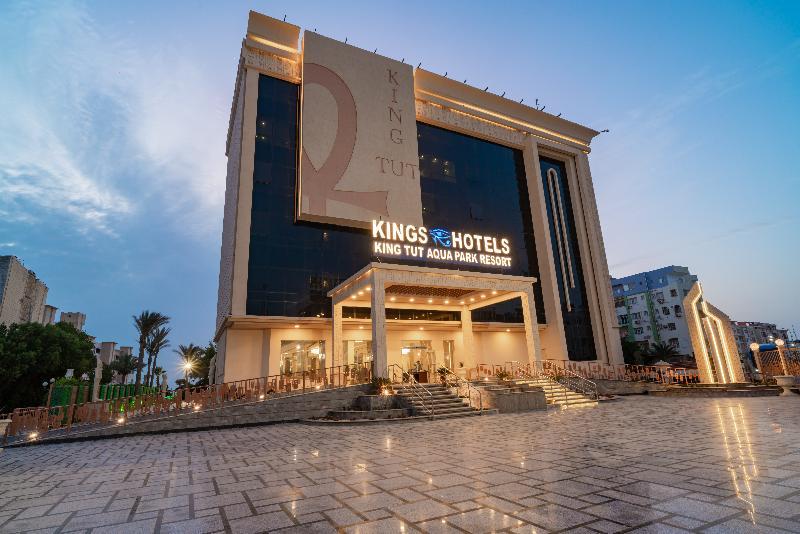 Complex King Tut Aqua Park 4*