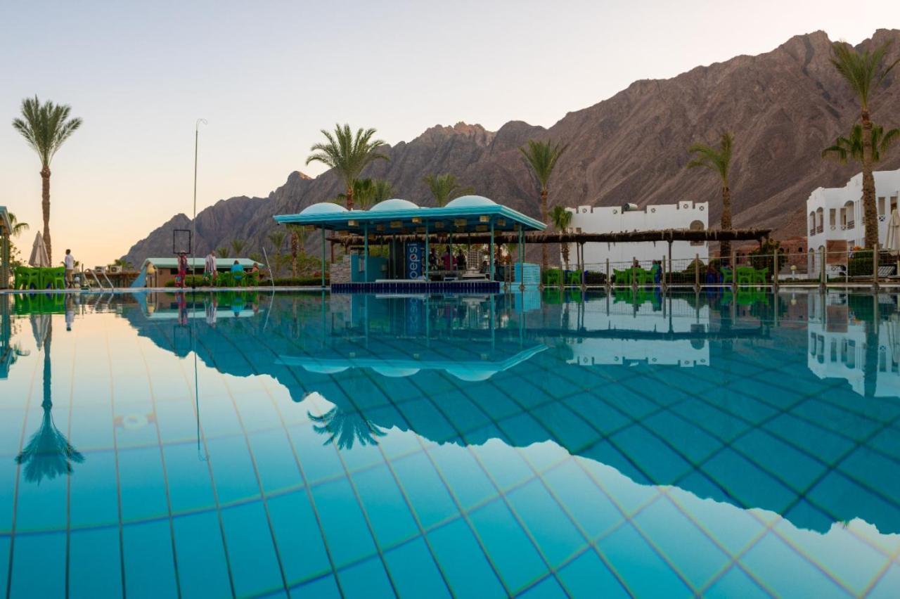 Resort Happy Life Village 4*