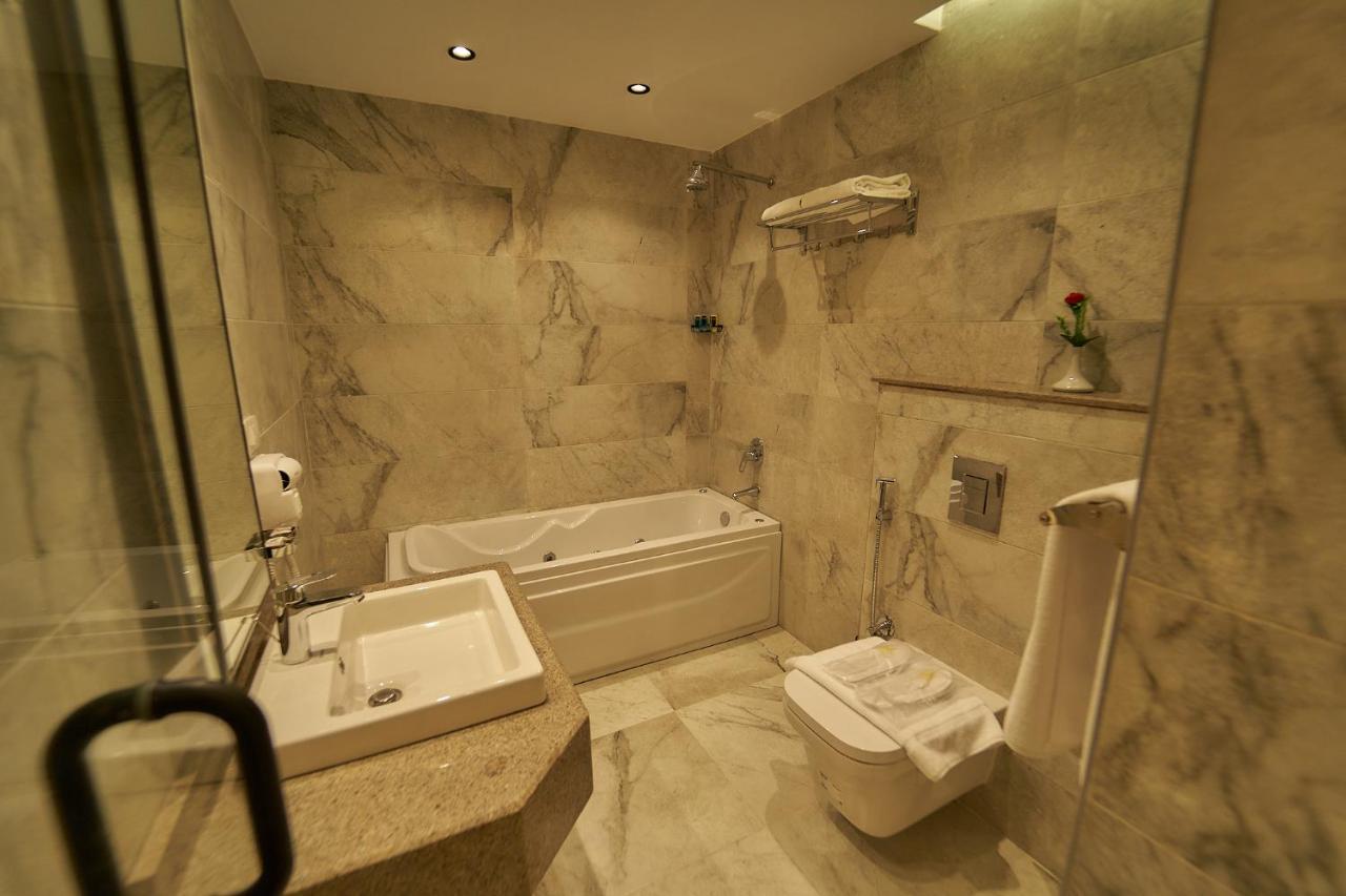 Gold's Pyramids 3* Al Kawm al Akhdar