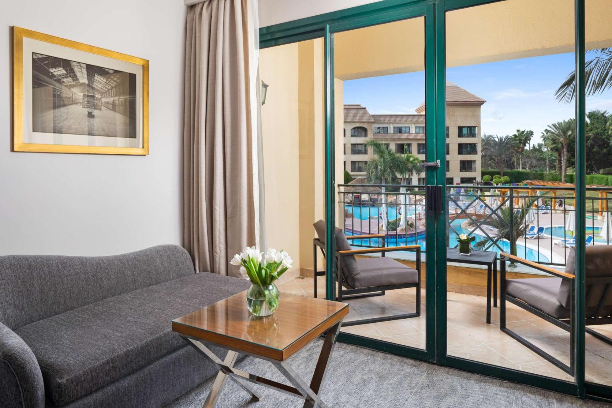 Resort Hilton Pyramids Golf 5*