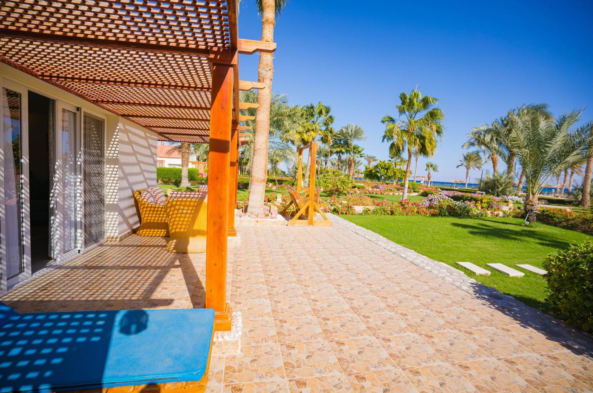 Club Resort 4*
