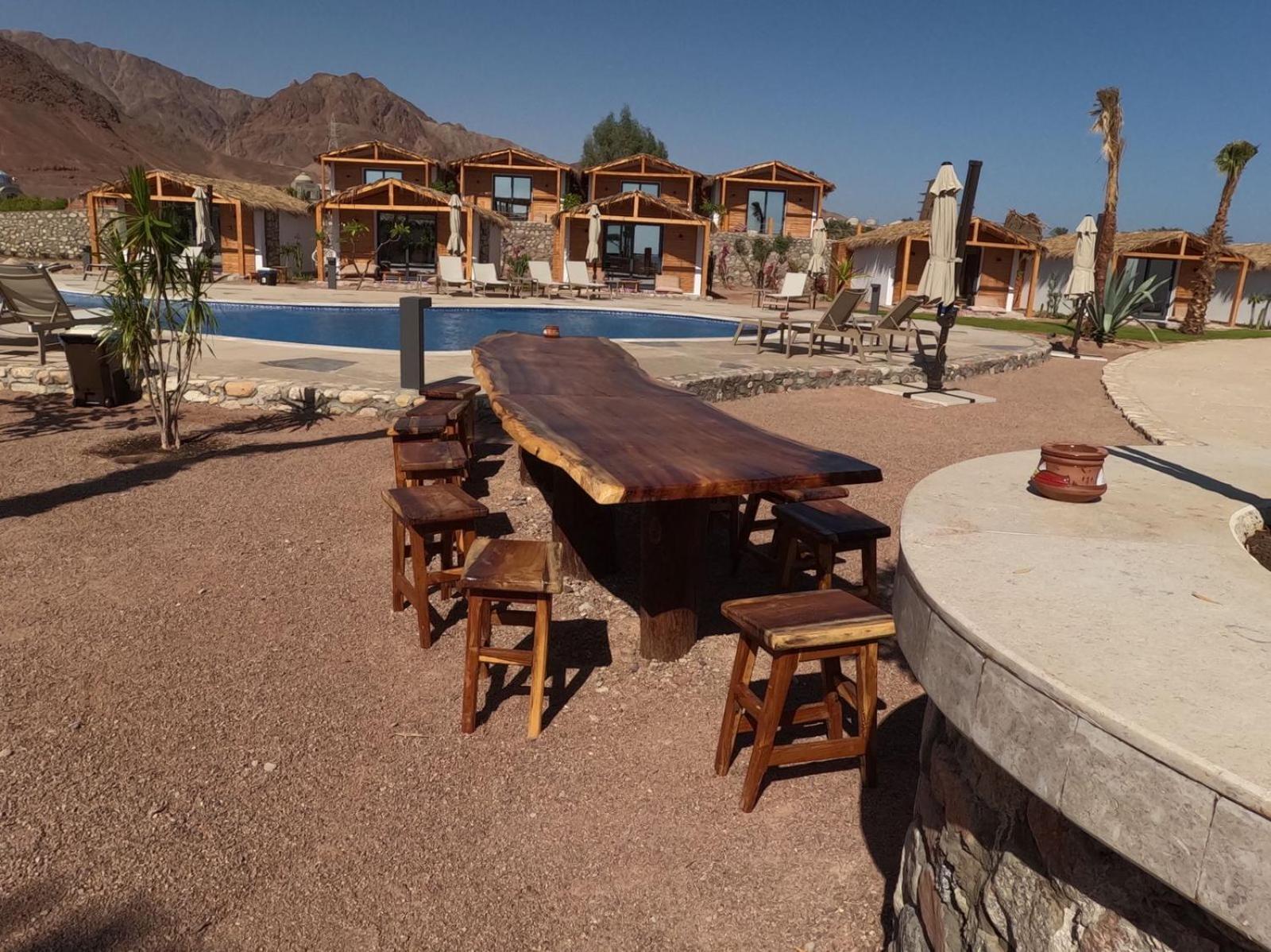 Hotel Ananda Camp