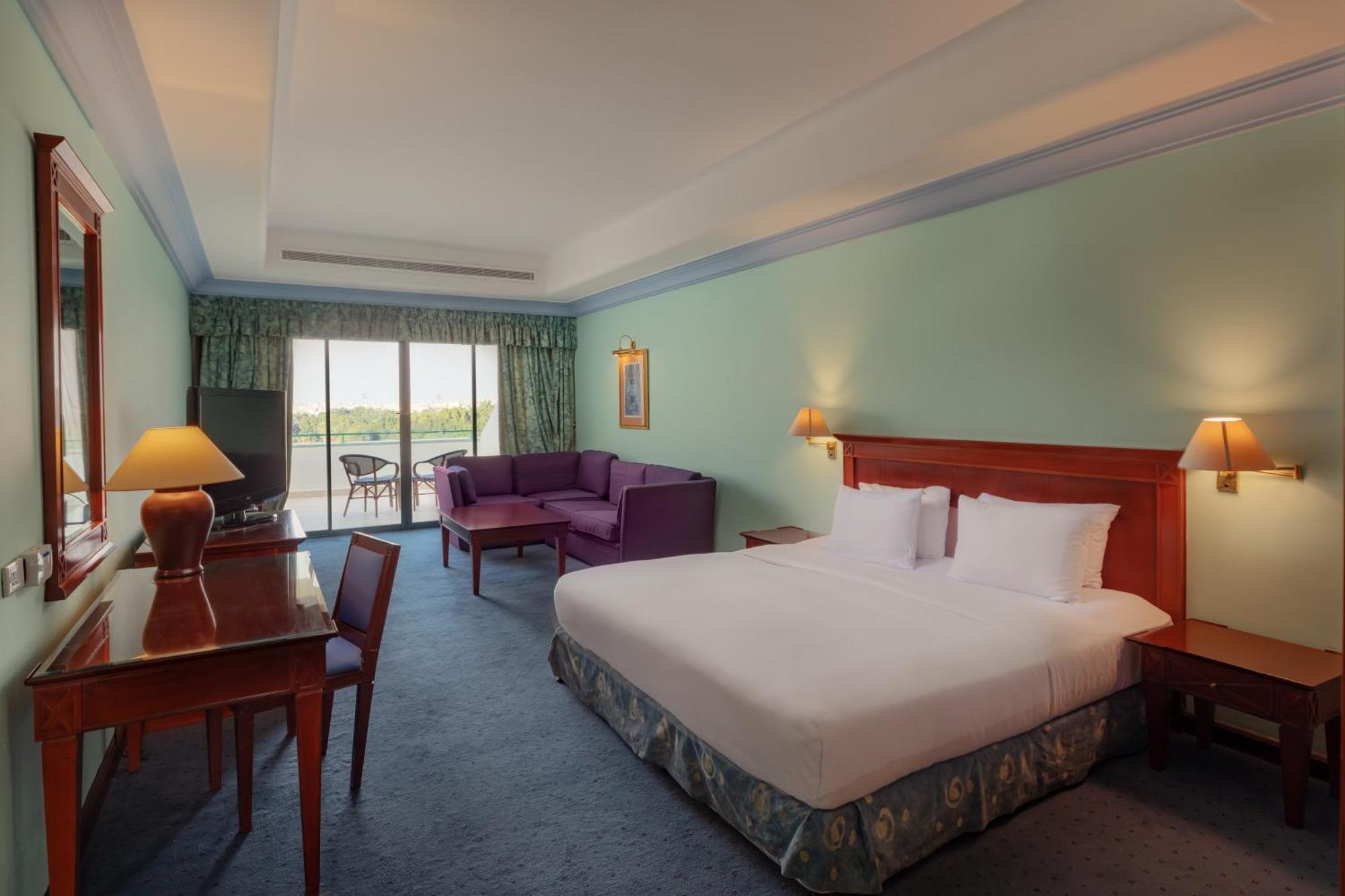 Hilton Pyramids Golf Resort 6th of October City