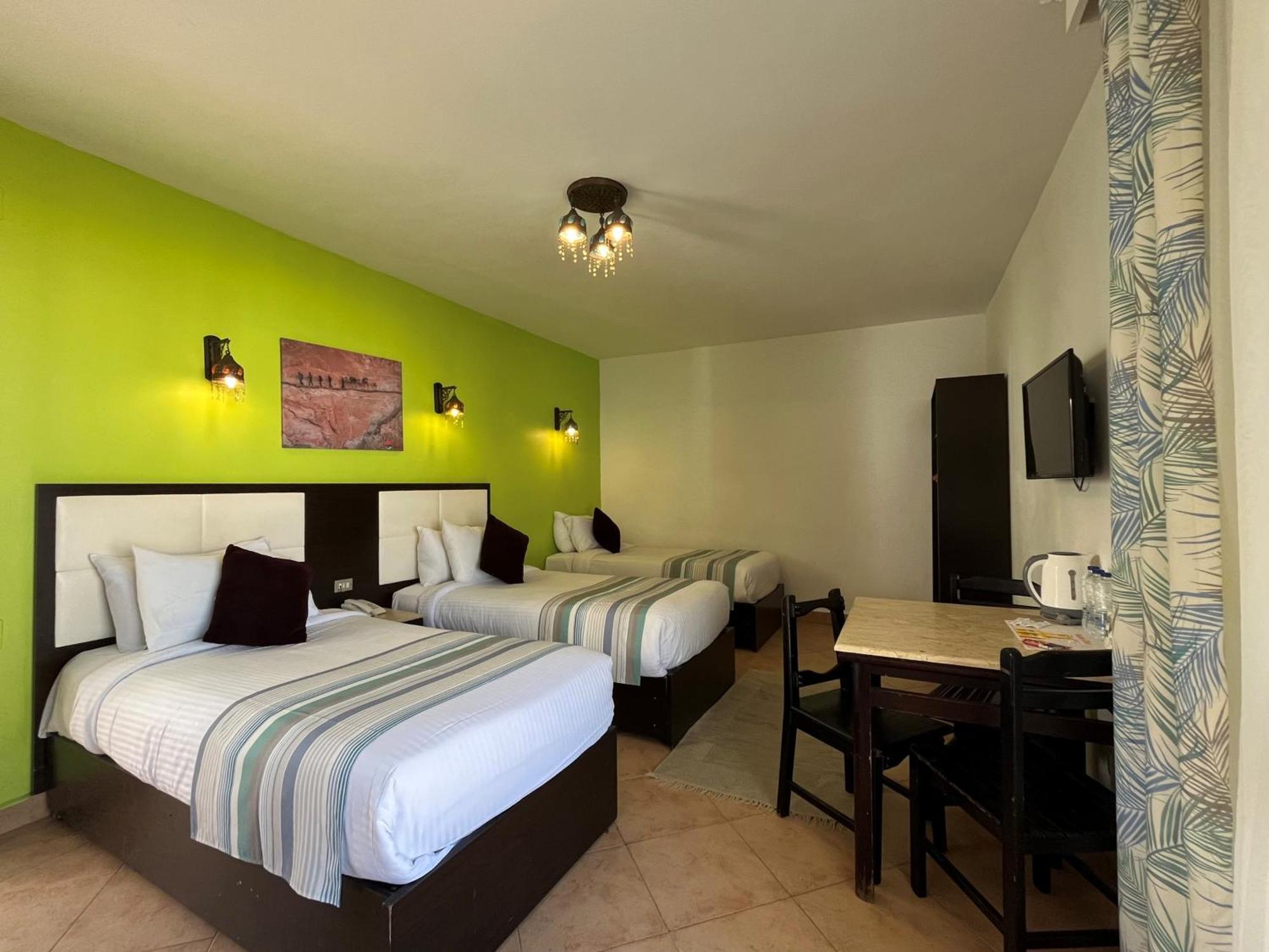 Resort Naama Blue