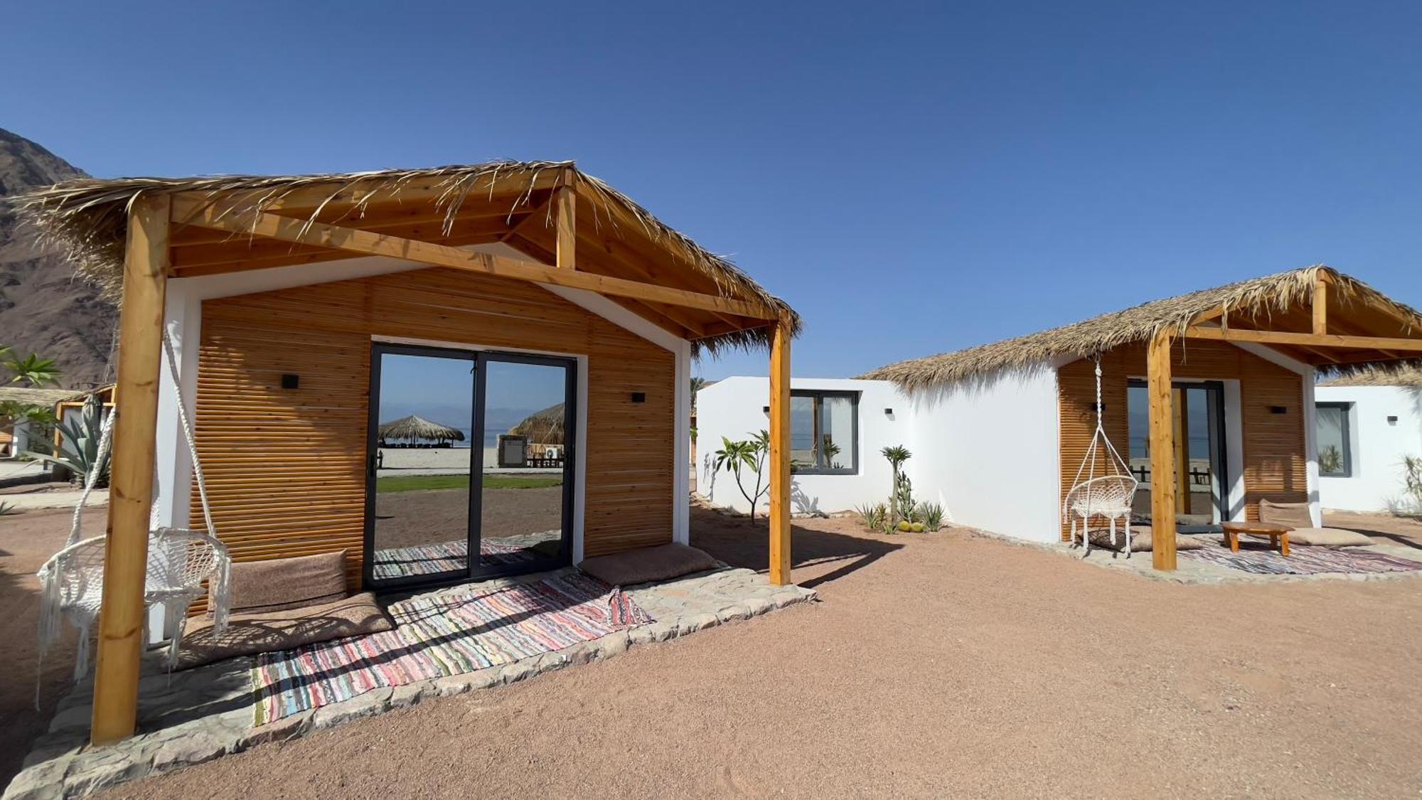Hotel Ananda Camp
