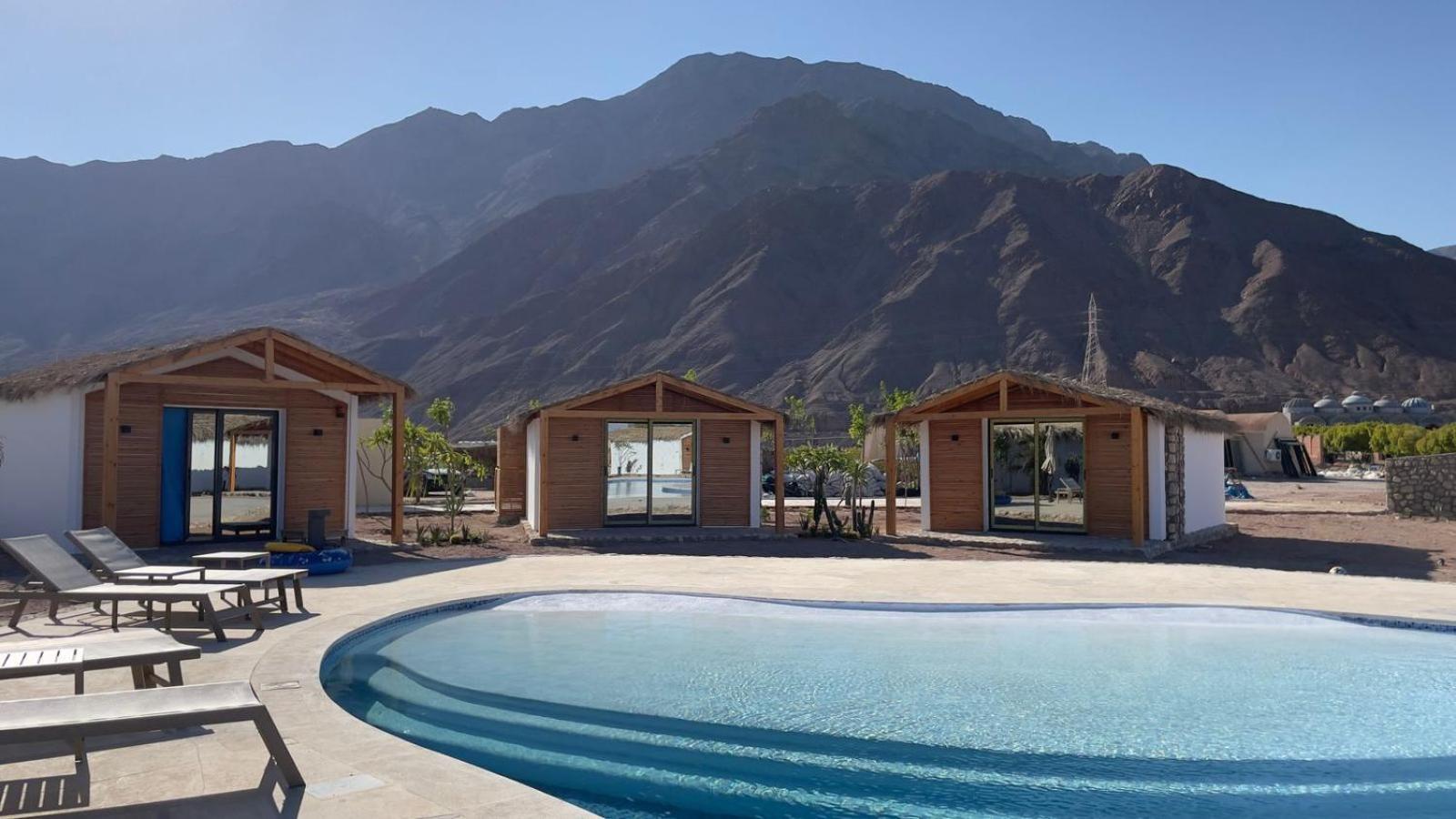 Hotel Ananda Camp