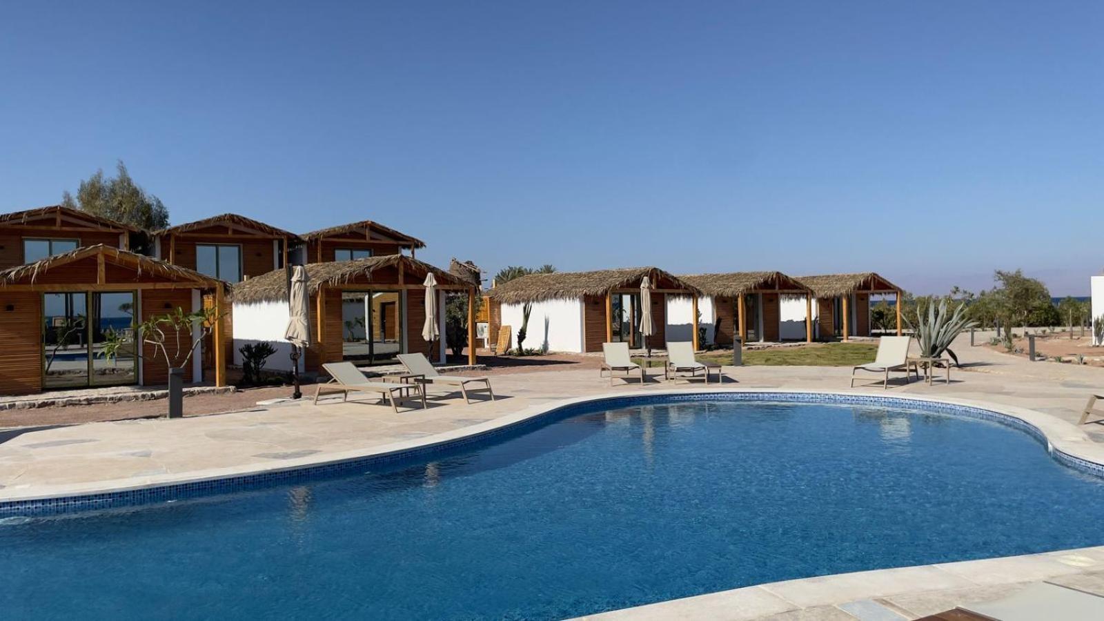 Ananda Camp Hotel *