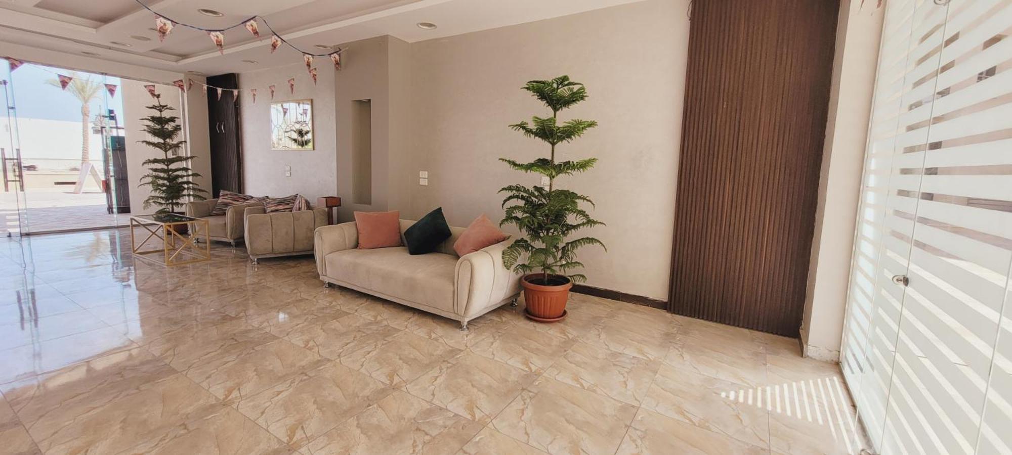 With Seaview, Amazing For Couples, Sunny & Seaview & Free Wi-fi Apartment
