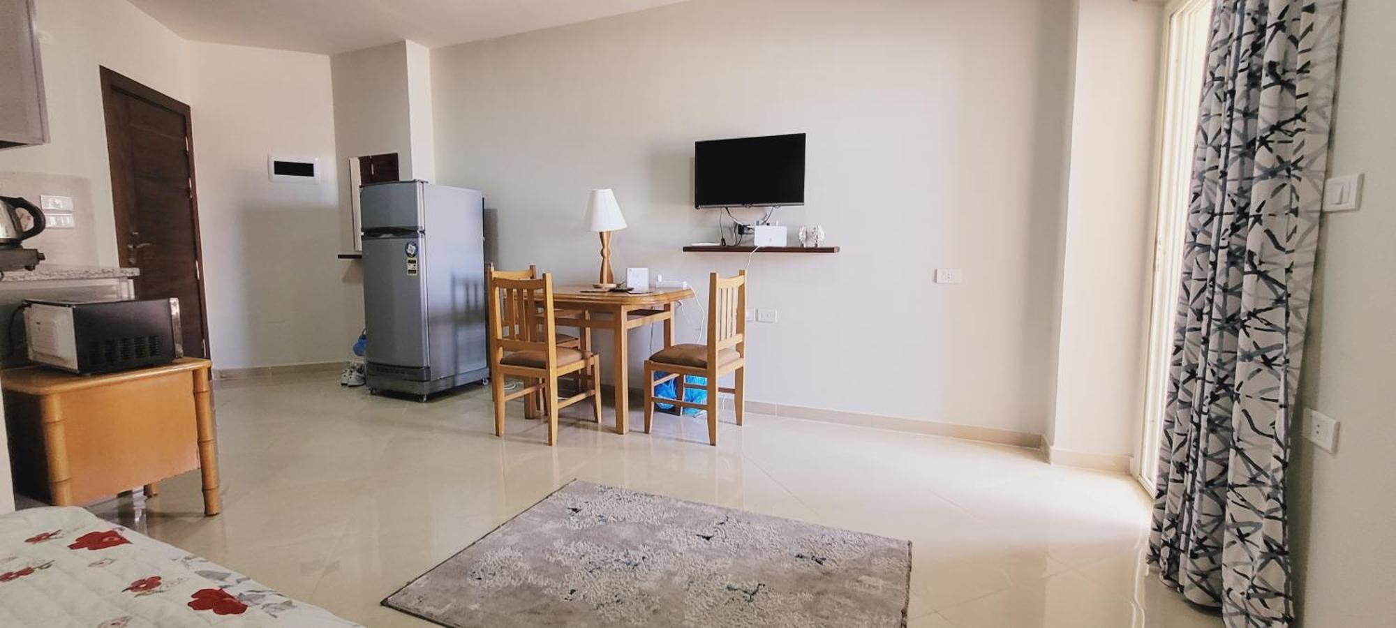 With Seaview, Amazing For Couples, Sunny & Seaview & Free Wi-fi *