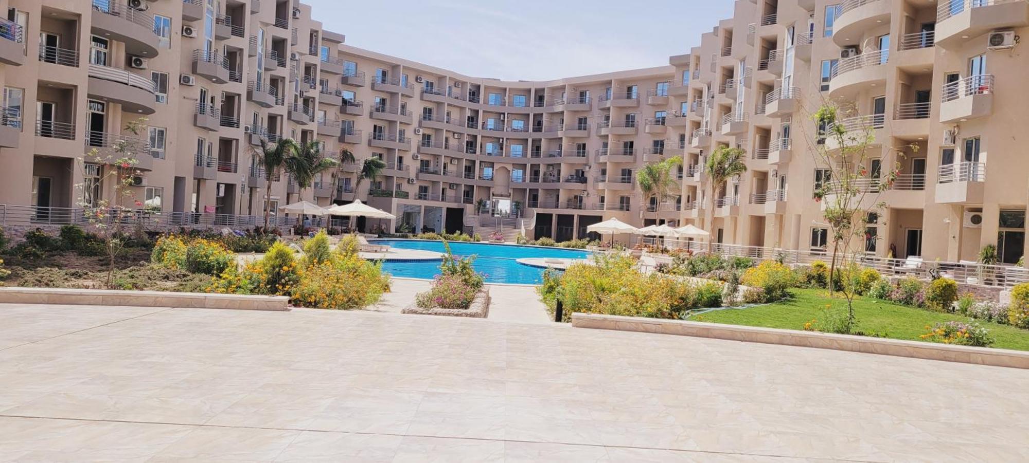 Apartment With Seaview, Amazing For Couples, Sunny & Seaview & Free Wi-fi