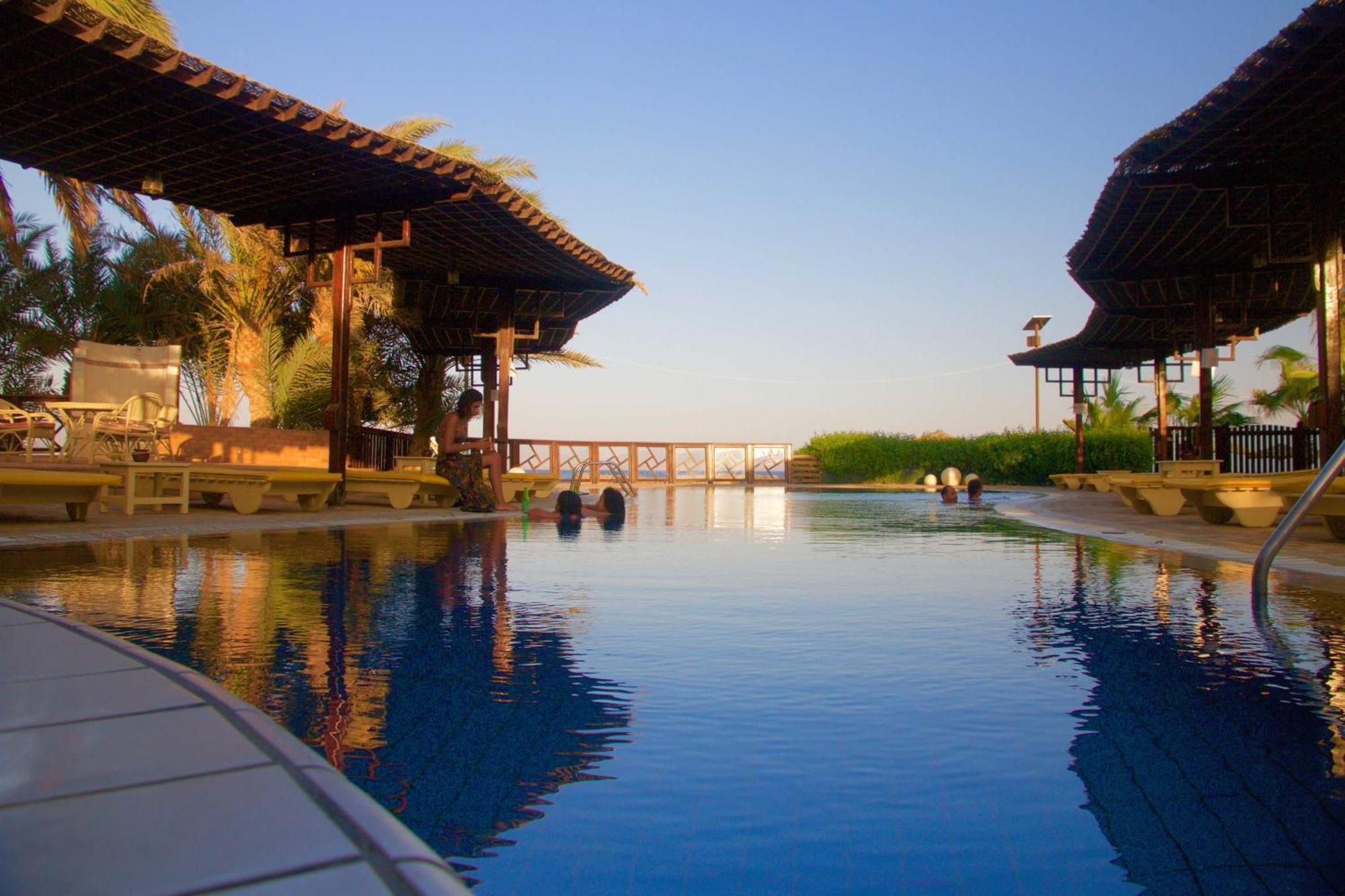 Resort Nesima 2*