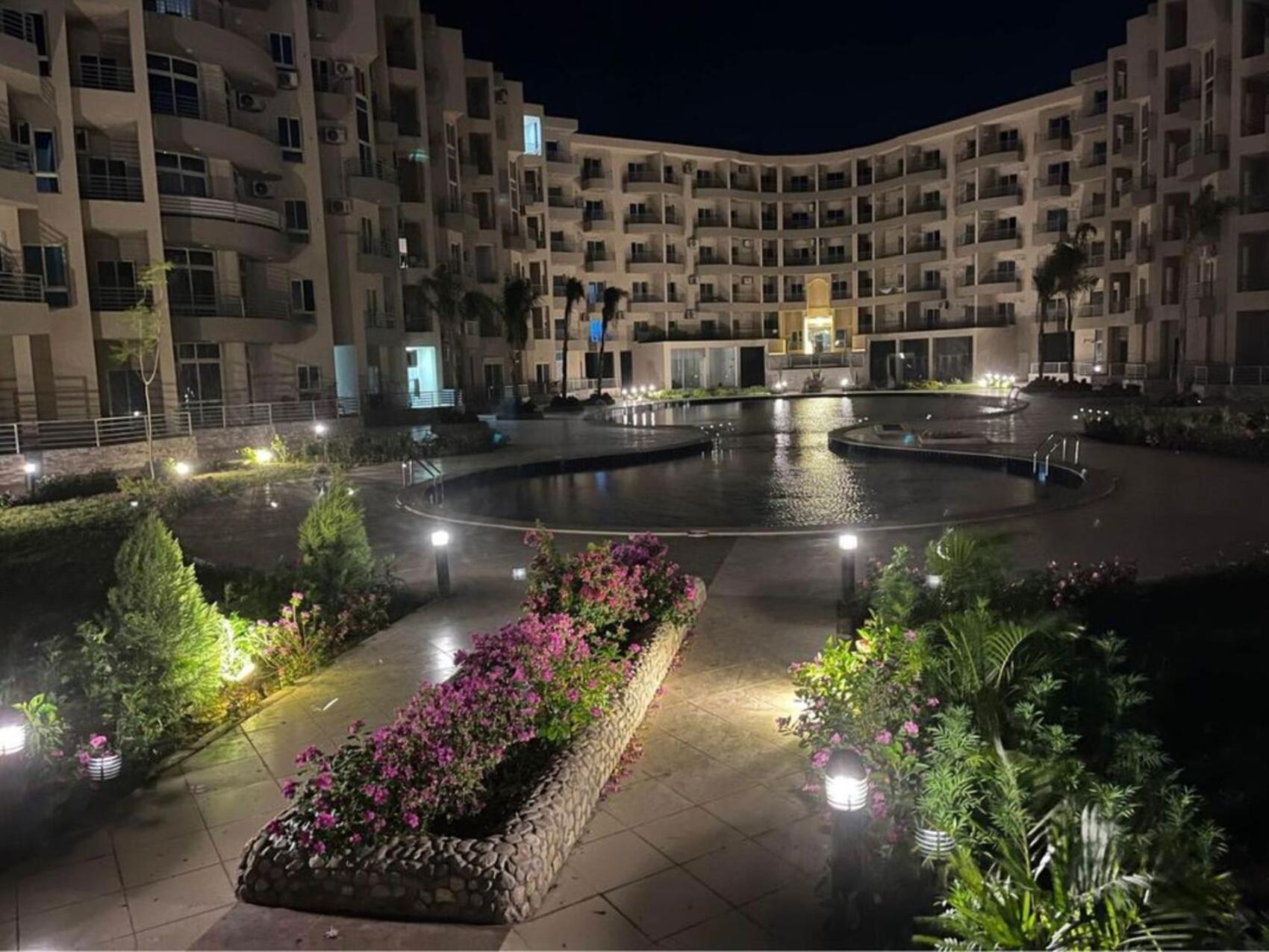 Apartment With Seaview, Amazing For Couples, Sunny & Seaview & Free Wi-fi