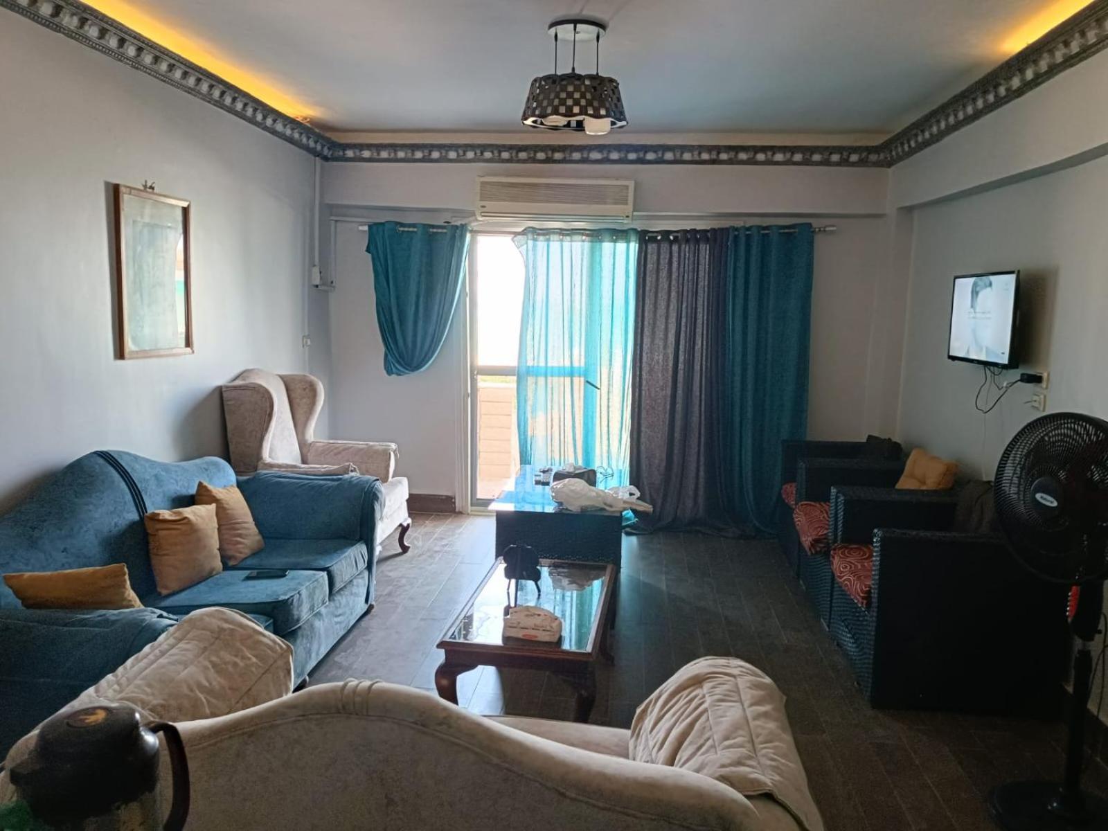 Holiday home إطلالة مباشرة على البحر فندقي مكيف بحديقة خاصة راس سدر
