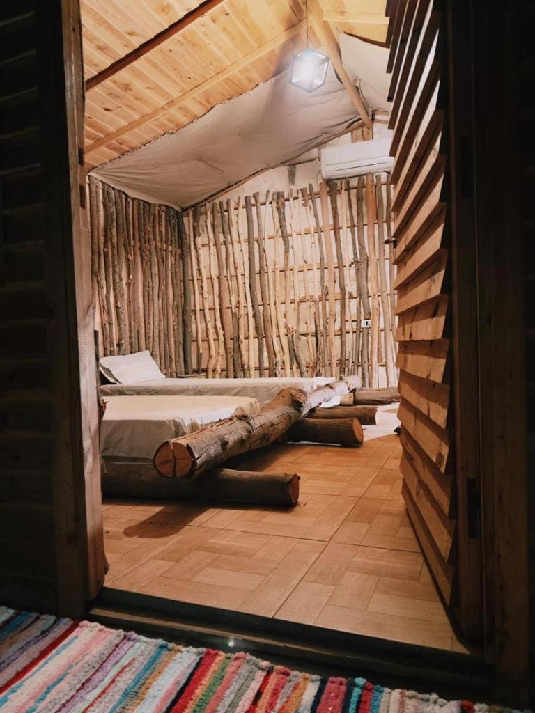 Luxury tent Tosh Nuewba