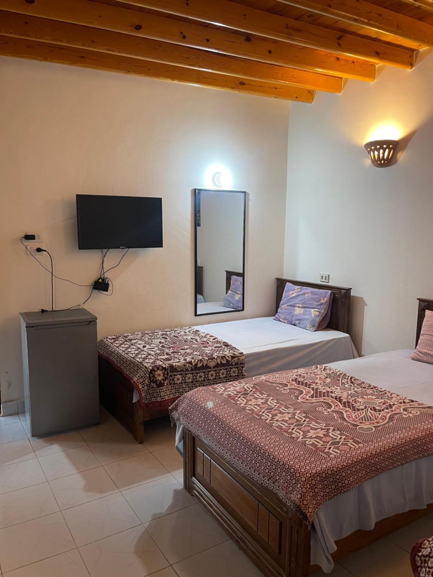 Miramar Camp Otel