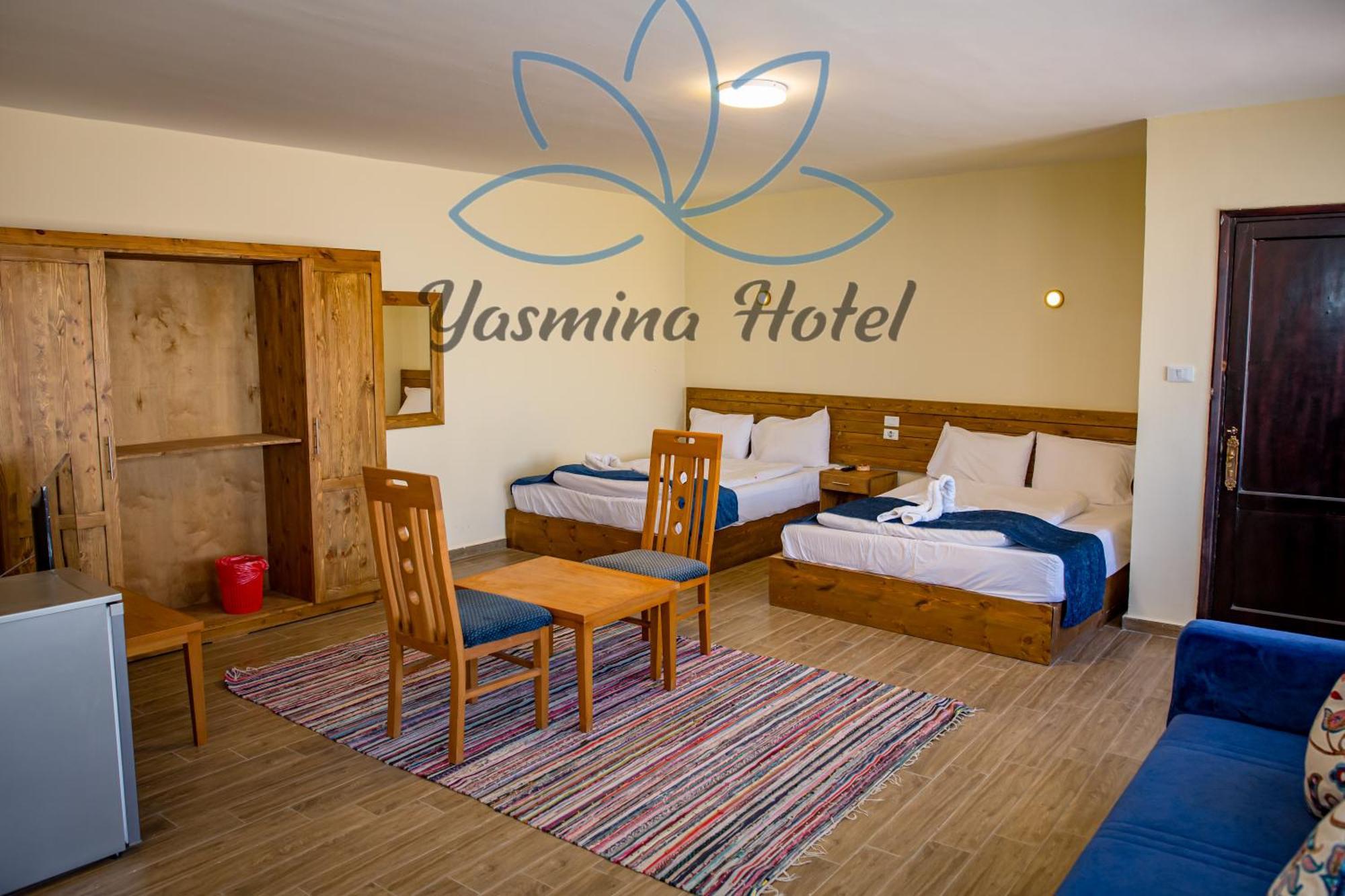 Hotel Yassmina 3*