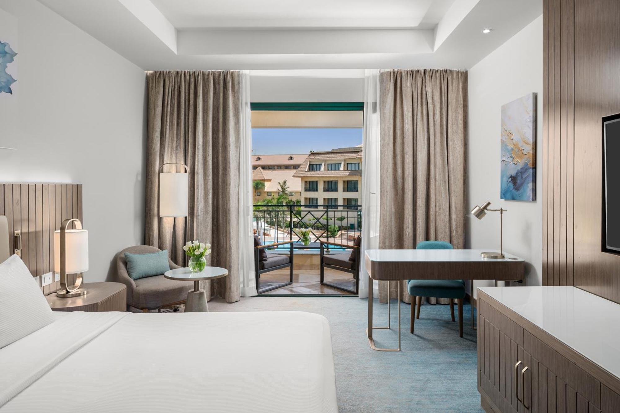 Hilton Pyramids Golf 5*