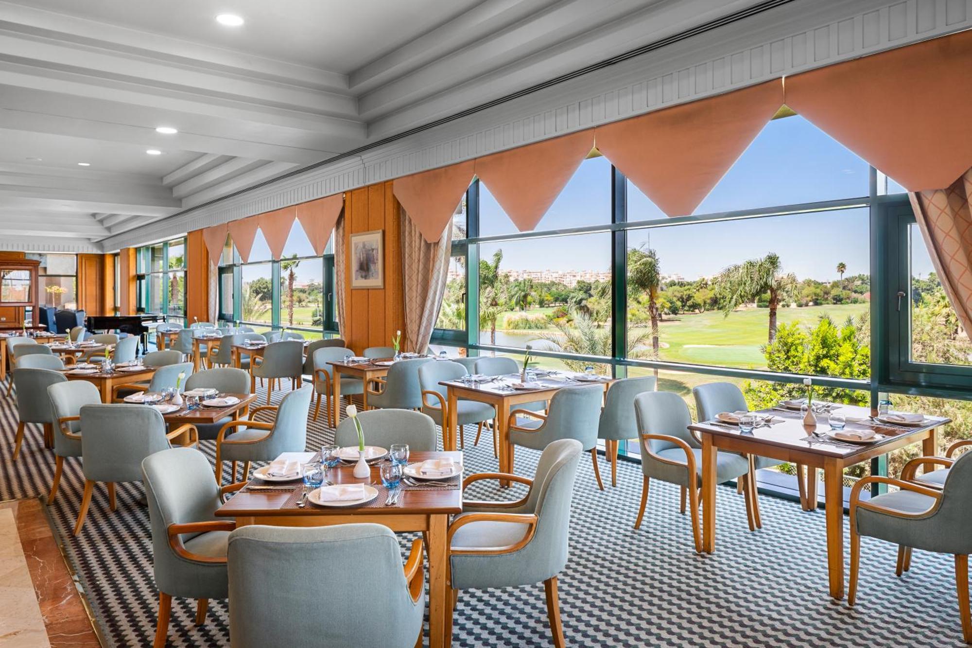 Resort Hilton Pyramids Golf 6th of October City