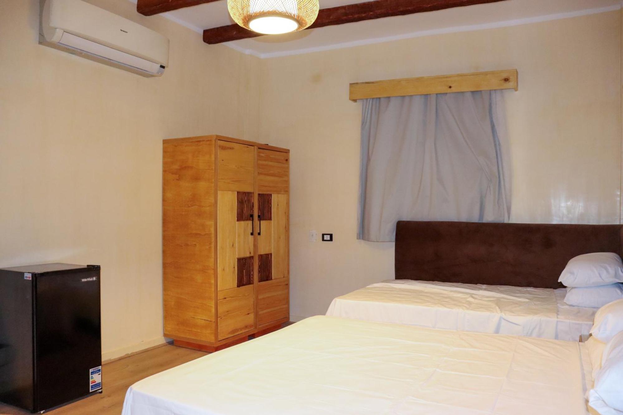 Beit Tolba Guest house *